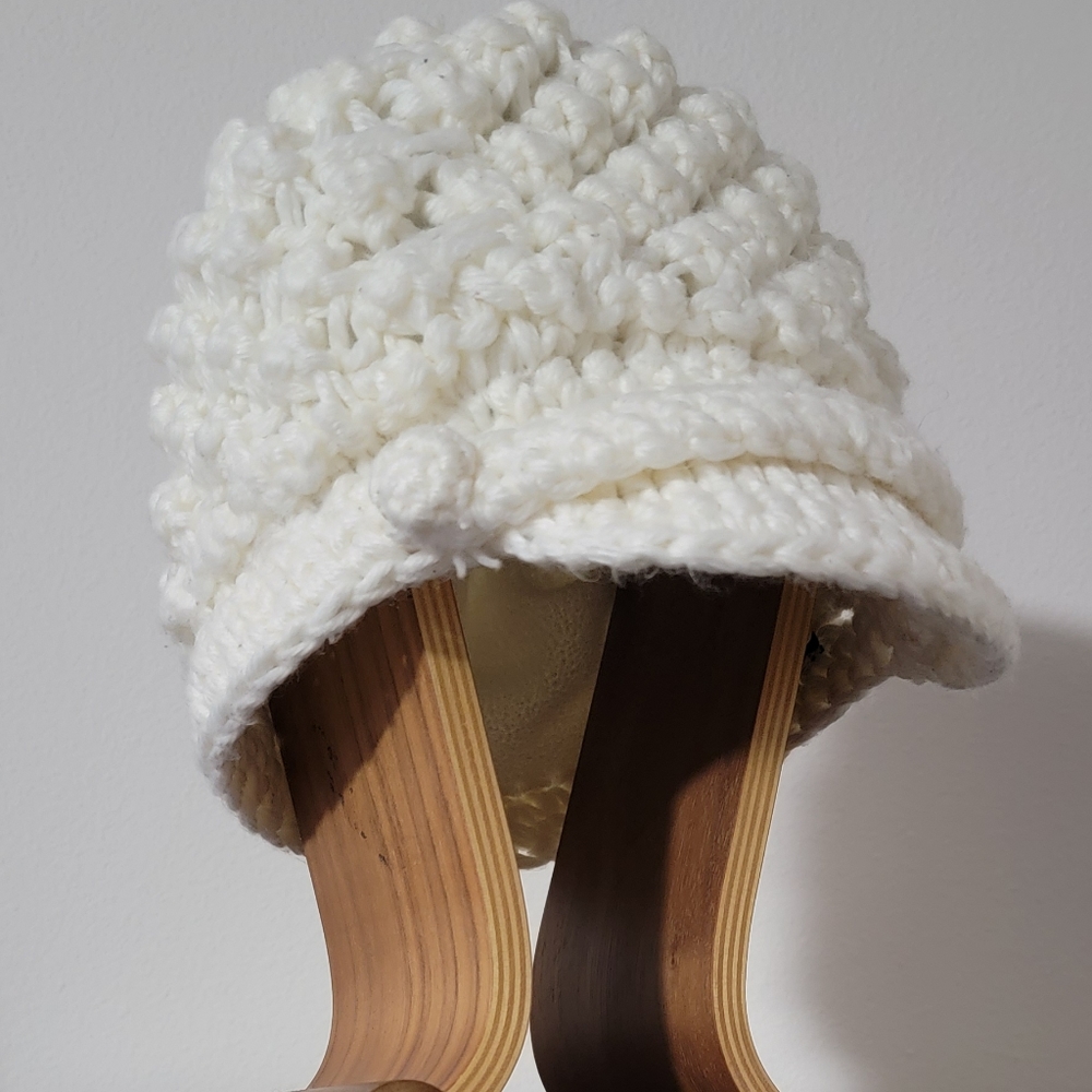 Chaos Newsboy Cap Cream Crochet Beanie